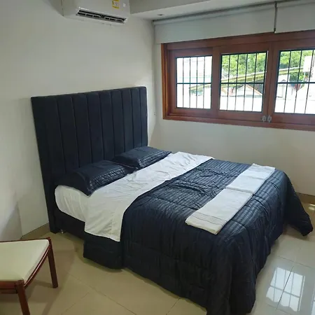 Pensión With Ac Close To Historical Centre 2